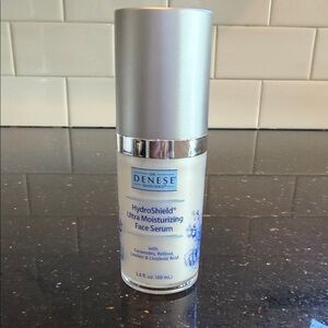 HydroShield Face Serum - Silver and White